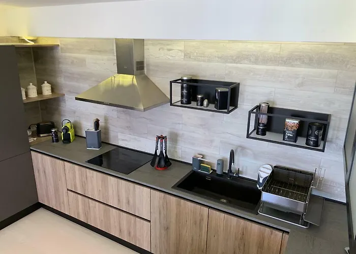 Cristianos View Apartman *